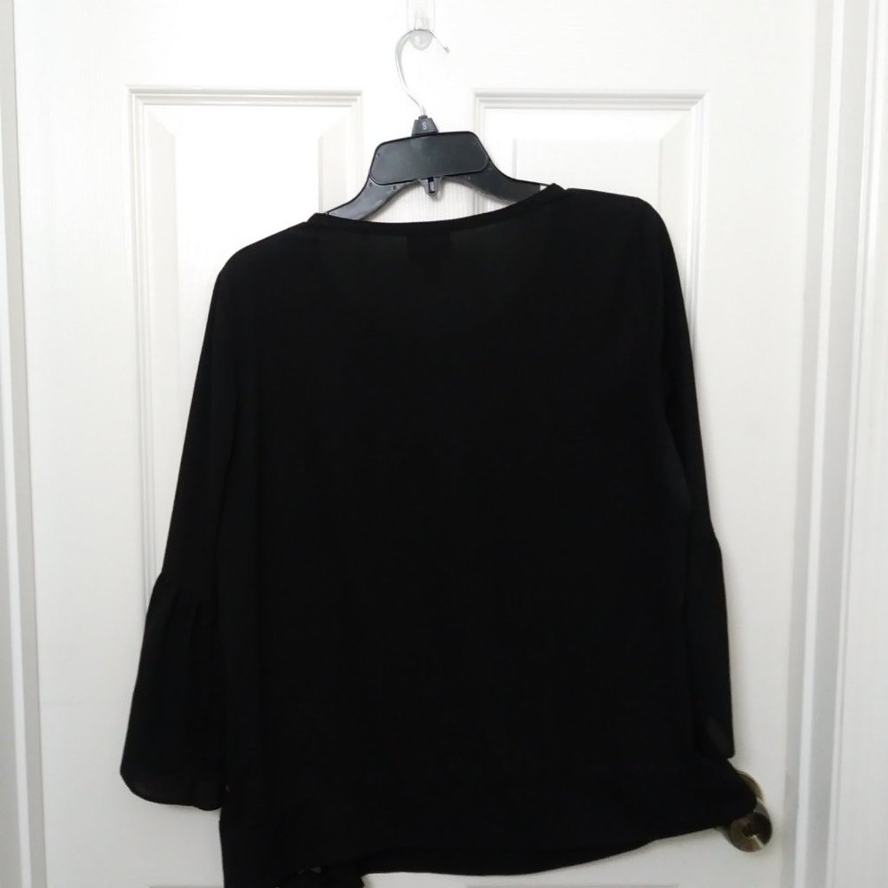 JM Collection Black Floral Blouse 3/4 Sleeve - Picture 3 of 12